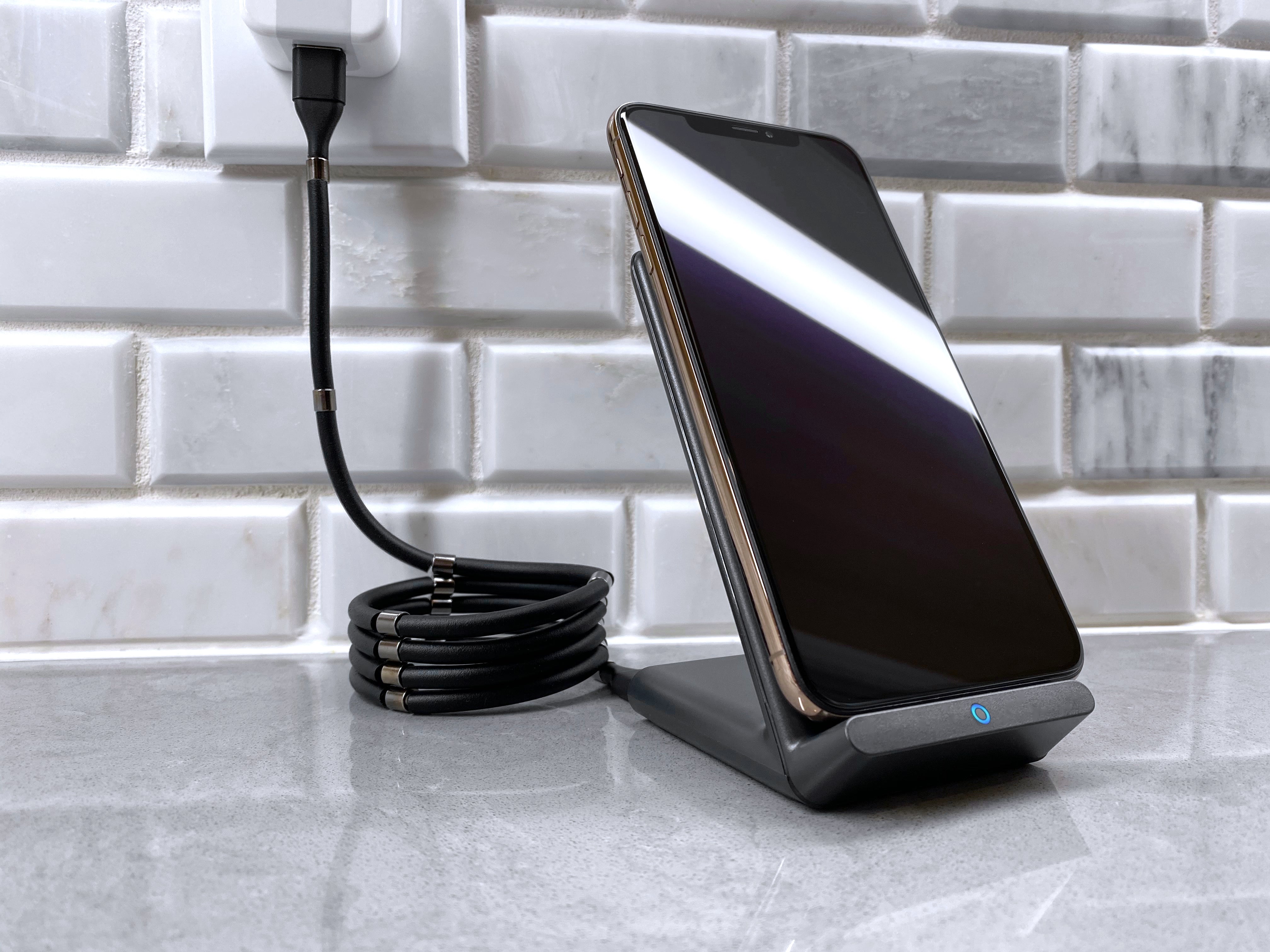 SuperCalla Magnetic Data Charging Cable iPhone to USB A Jet Black